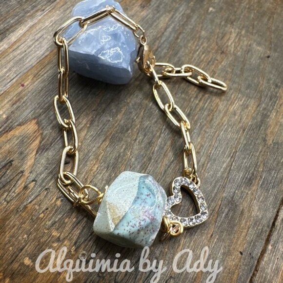 Alquimia Gold Chunky Chain Bracelet with Iridescent Stone - Picture 1 of 2